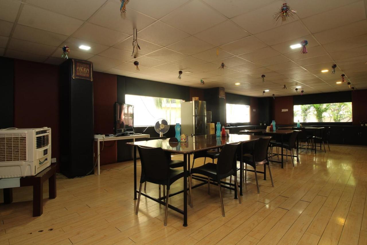 Namo Suites Hyderabad Esterno foto