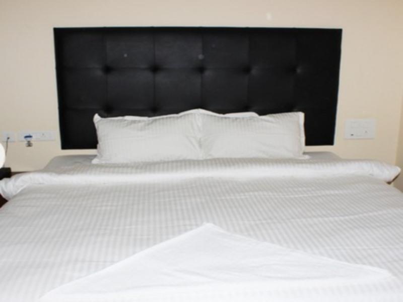 Namo Suites Hyderabad Esterno foto