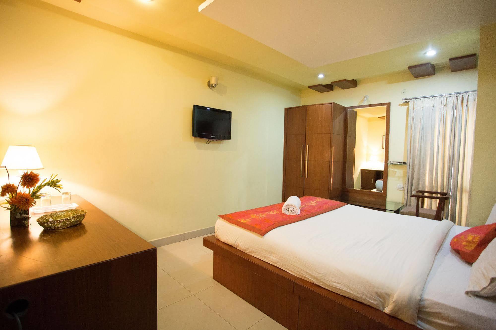 Namo Suites Hyderabad Esterno foto